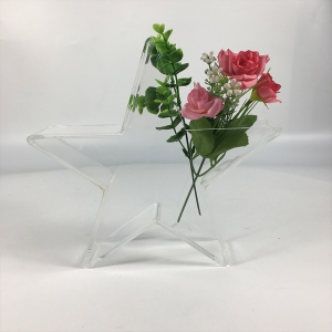 benzersiz şekilli akrilik çiçek vazo