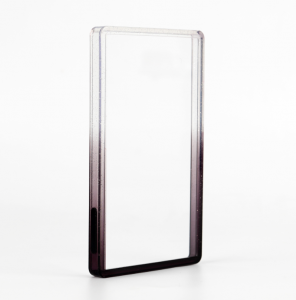 UV ışınlarına dayanıklı sertleştirilmiş TPU tampon ve arka plaka