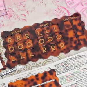 mahjong taşı tutucu